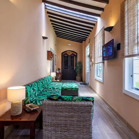 Casona Gildana: Historia, Patrimonio/e-working Vakantiehuis *