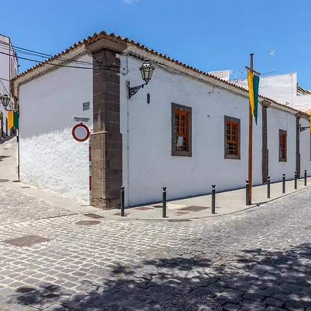 Casona Gildana: Historia, Patrimonio/e-working Vakantiehuis Arucas