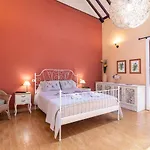 Ferienhaus Casona Gildana: Historia, Patrimonio/e-working *