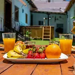 Ferienhaus Casona Gildana: Historia, Patrimonio/e-working