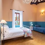 Casona Gildana: Historia, Patrimonio/e-working Ferienhaus Arucas