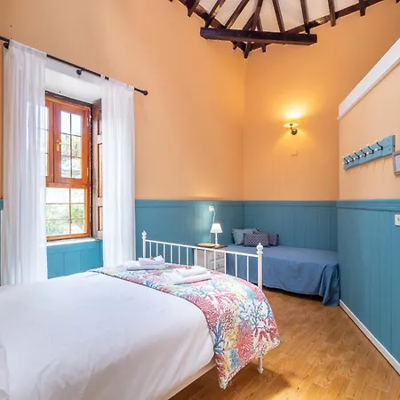 Casona Gildana: Historia, Patrimonio/e-working Ferienhaus *