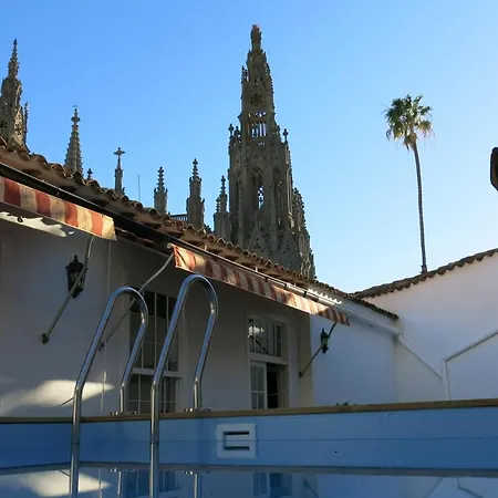 Dom wakacyjny Casona Gildana: Historia, Patrimonio/e-working *